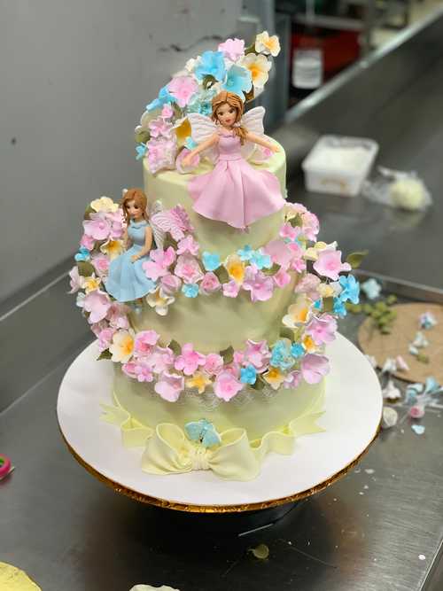 Girls-Birthday-3d-Cakes-Online