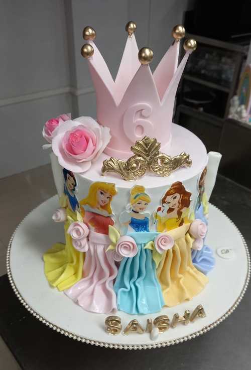 Disney Princess Theme Cake