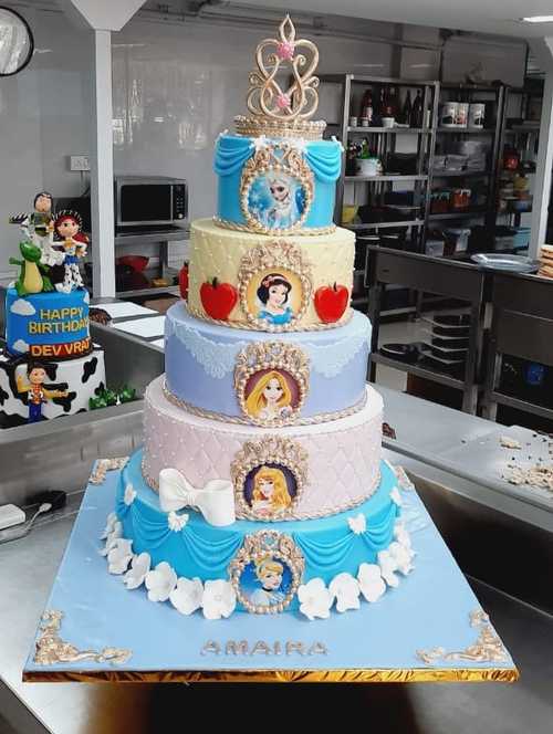 Disney Princess Theme Cake