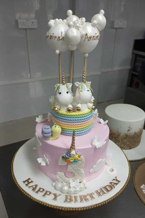 Unicorn-Theme-Cake-Online